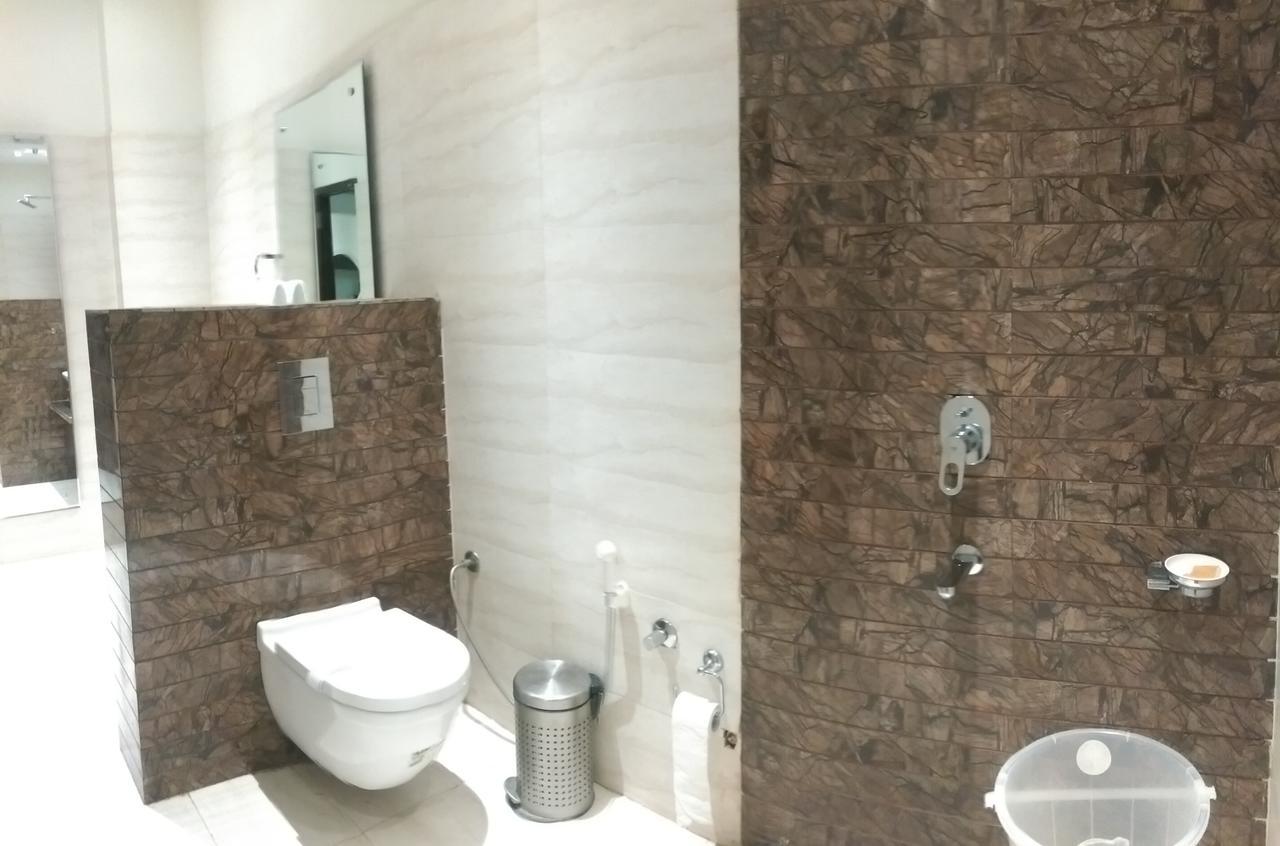 Hotel Aroma Inn Sirsa Bagian luar foto